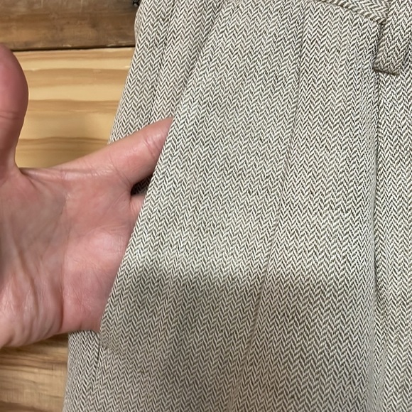 Banana Republic Relaxed Tapered Fit size 29 Regular Cream Chevron Dress Pants - Picture 5 of 13